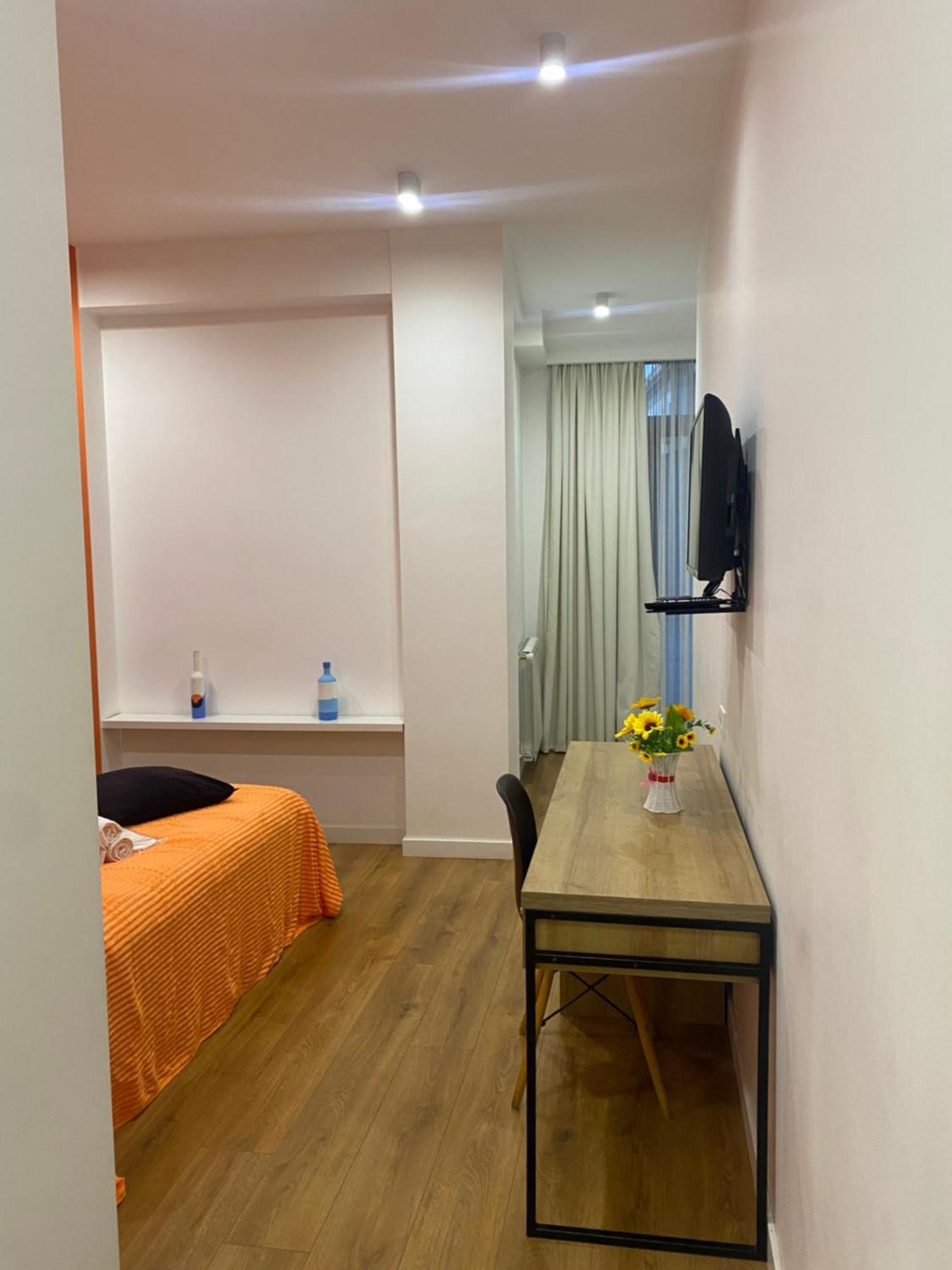 Vere Side Hotel Tbilisi Eksteriør bilde