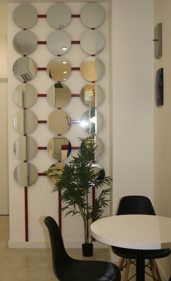 Vere Side Hotel Tbilisi Eksteriør bilde
